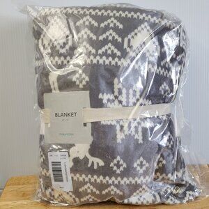 🦌 NWT Maurices Holiday Throw 🤍